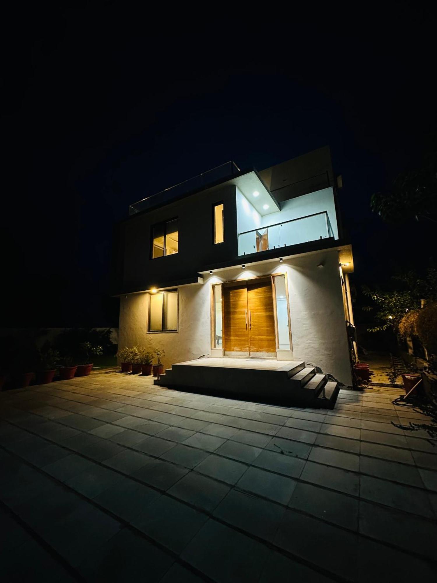 Karmabhumi 1 Villa Sātej Exterior foto